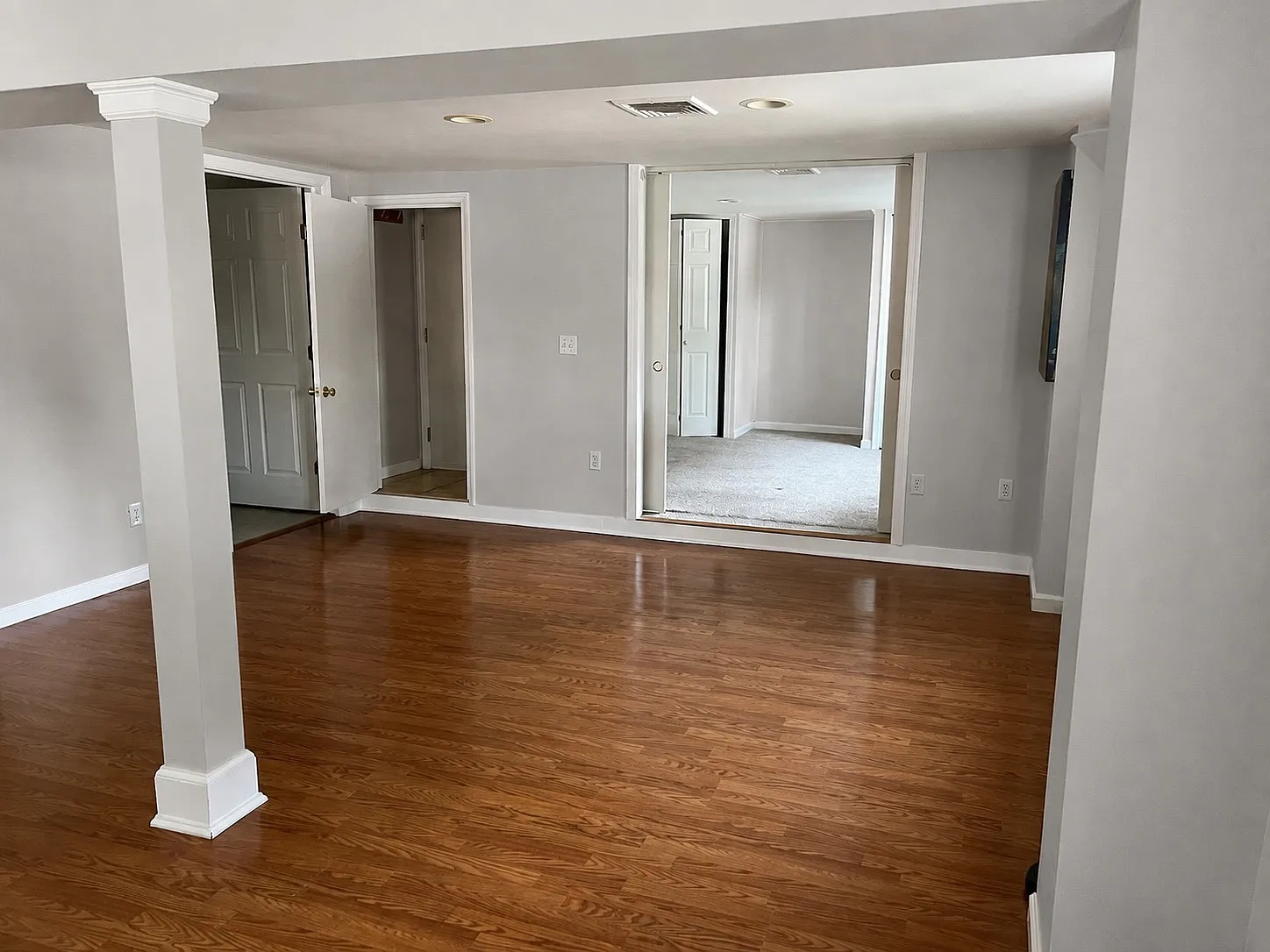 6 Helen Pl — Photo 2