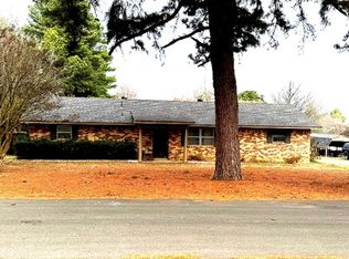 1525 Mansfield Rd, Paris, TX 75462