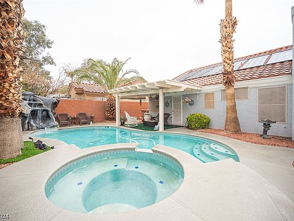 5th image of 5921 Marbrisas Ln