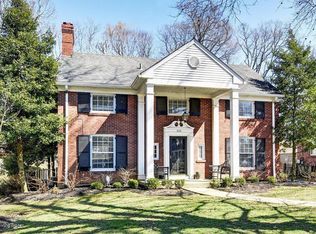 655 Upland Rd, Louisville, KY 40206