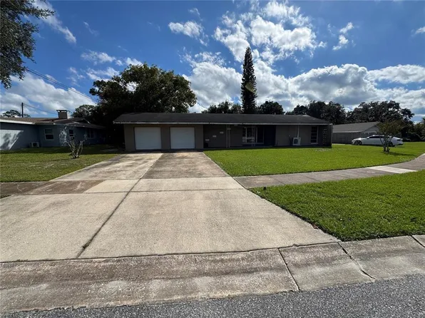 305 Tangerine Dr, Sanford, FL 32771