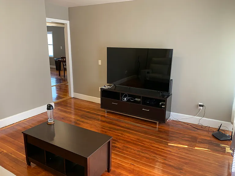 25 Arch St #2 — Photo 5
