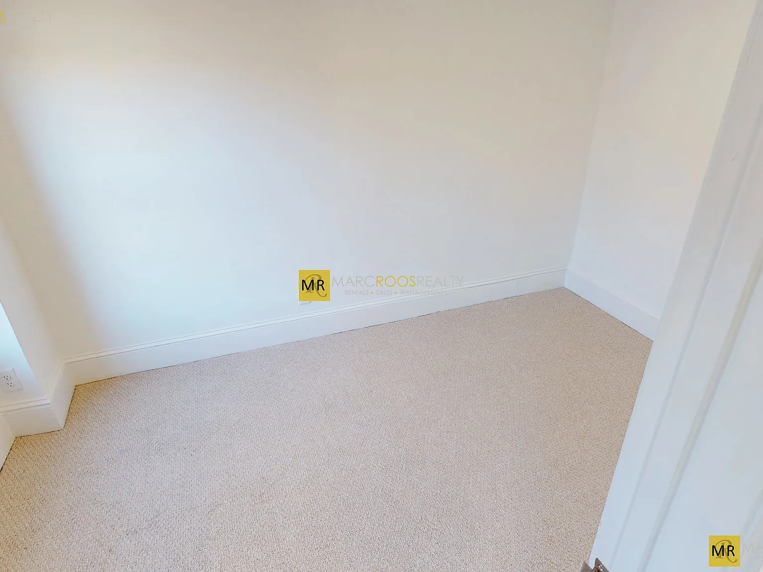 1 bed, 9999 sqft, $3,100 — Photo 2