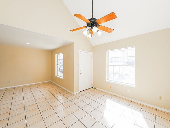 4th image of 8911 McPherson Rd APT 2A