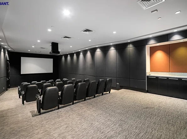 100 Riverside Boulevard image 18 of 21