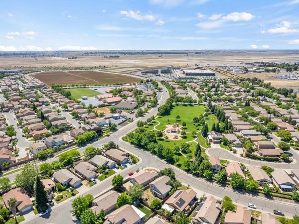 10732 Bouchet Way, Rancho Cordova, CA 95670