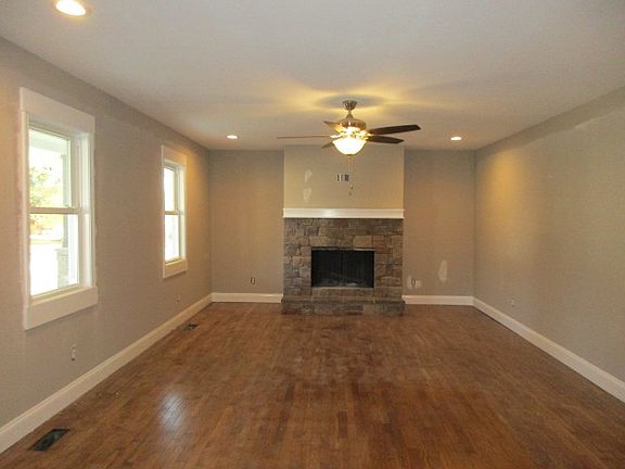 2nd image of 108 Hatlin Dr