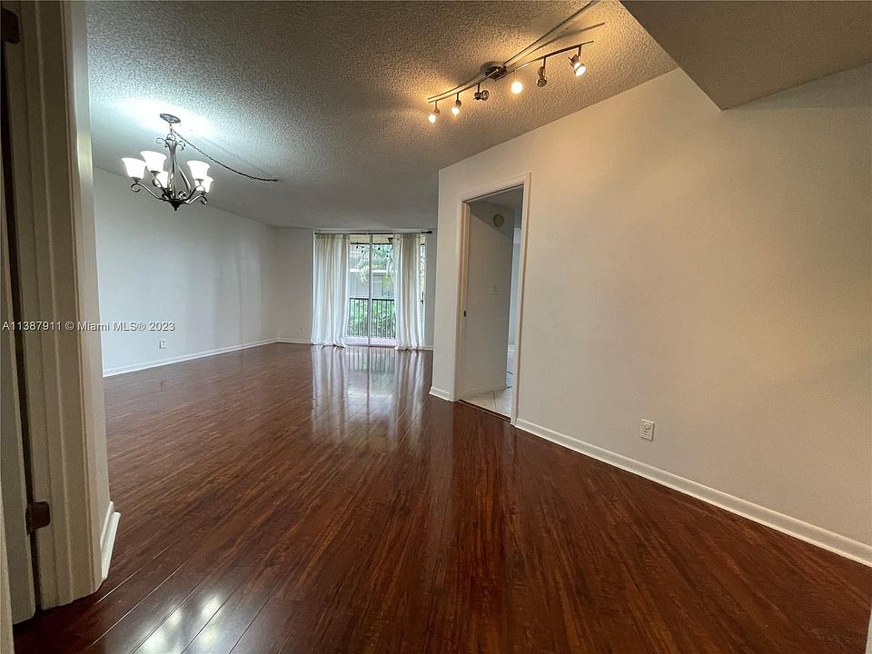 1st image of 10451 W Broward Blvd APT 202