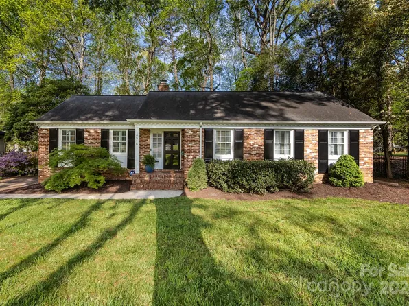 3816 Sussex Ave, Charlotte, NC 28210