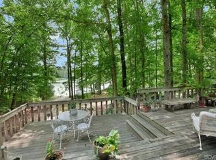 13301 Torrington Dr, Midlothian, VA 23113