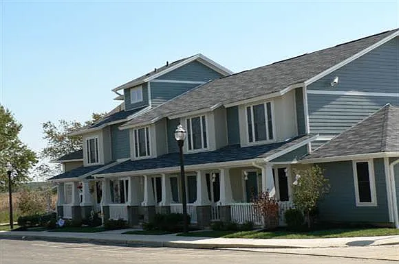 99 Deerfield Dr — Photo 10