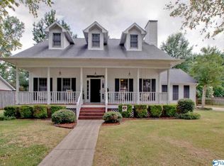 121 Lovvorn Ln NW, Huntsville, AL 35806