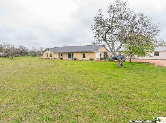 5th image of 1120 Palomino Ln