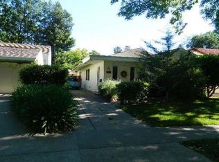 1825 3rd Ave, Sacramento, CA 95818