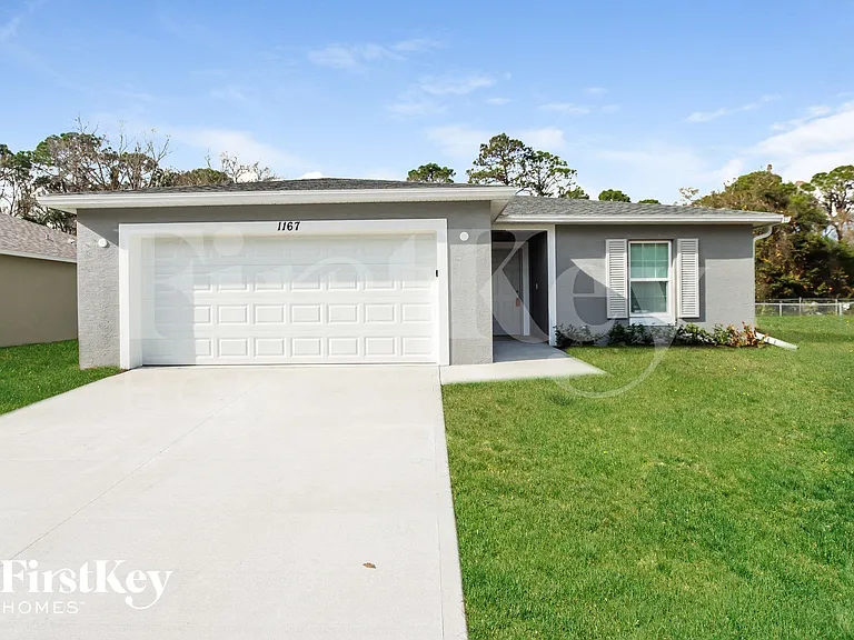 1167 Tarleton St SE — Photo 1
