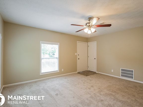 4th image of 125 Meadowlark Ln