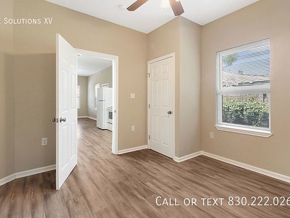 4th image of 931 W Rosewood Ave #102