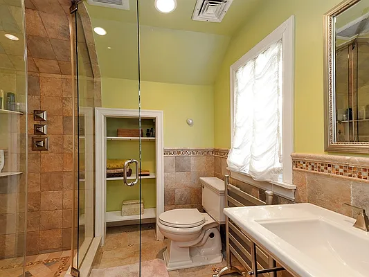 Sold by Exit Kingdom Realty | media 12