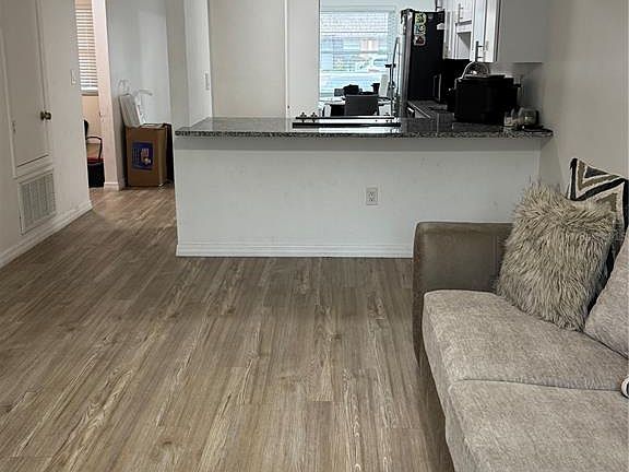 3rd image of 2342 Barbados Ct