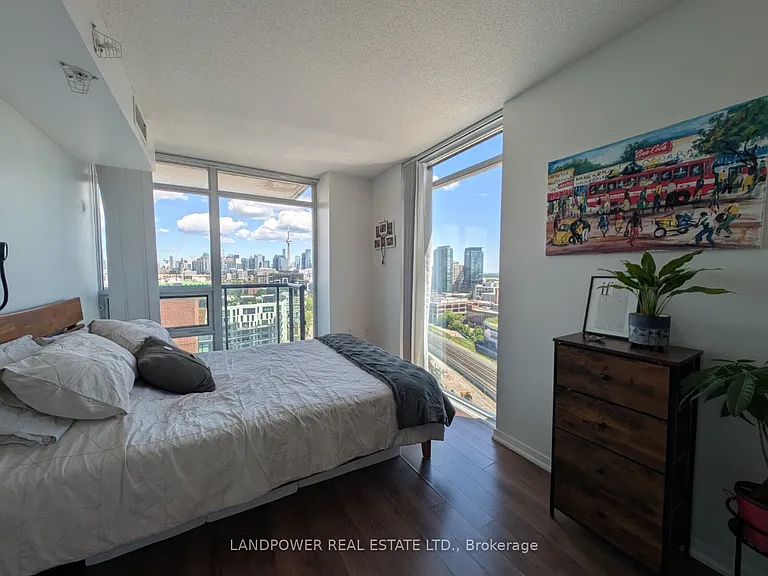36 Lisgar St #1910E — Photo 12