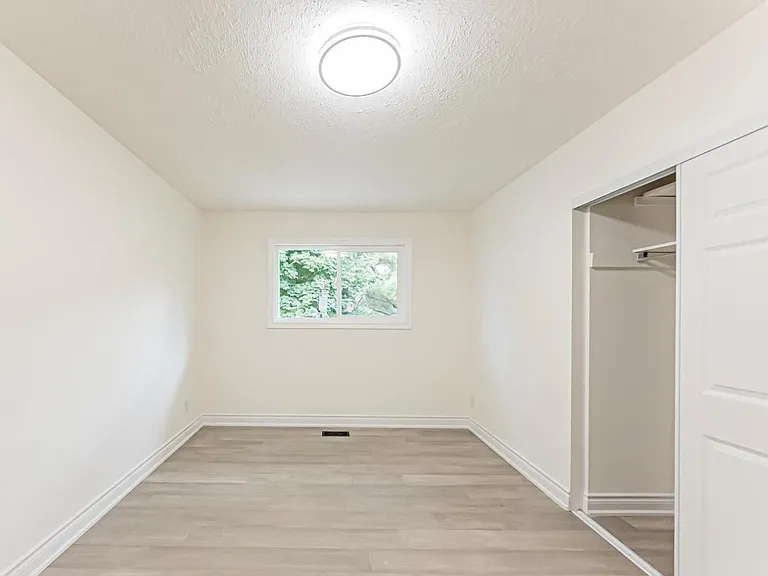 1253 Kensington Park Rd — Photo 13