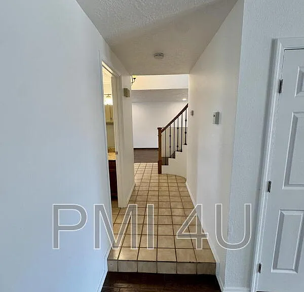 10412 La Paz Dr NW — Photo 13