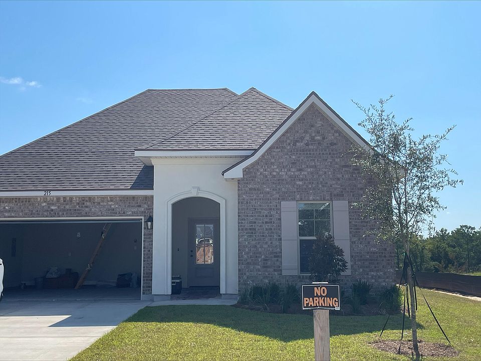 1st image of 215 Hydrangea Blvd