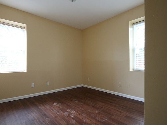 4th image of 3308 California Ave Unit B