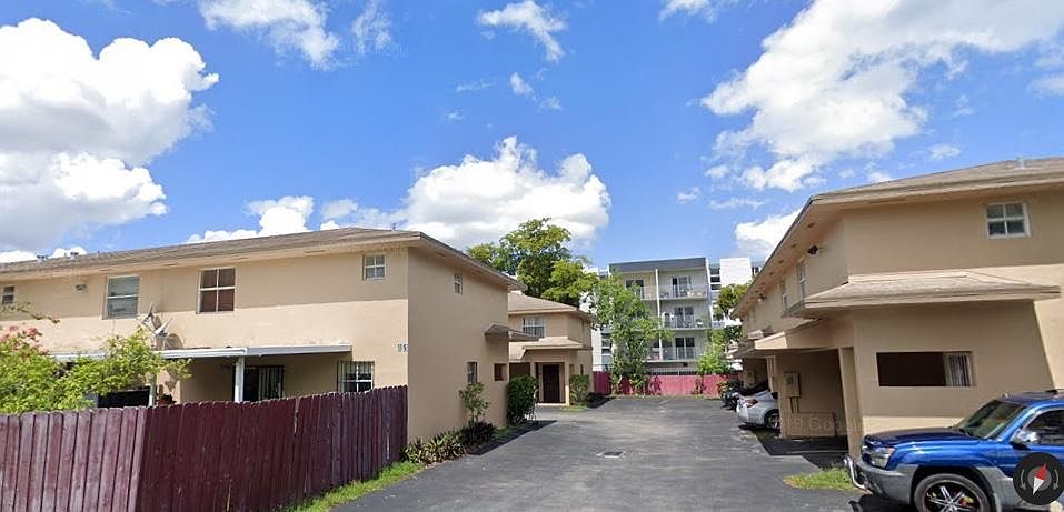 1st image of 451 NE 136th St APT 420