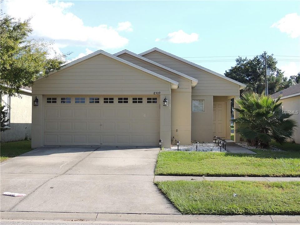 1st image of 8509 Deer Chase Dr