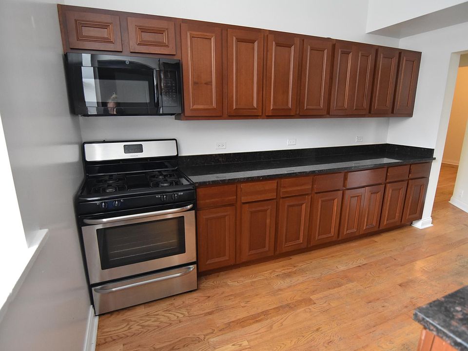 1st image of 710 W Buckingham Pl #714-1W