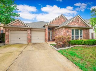 383 Summer Dr, Kyle, TX 78640