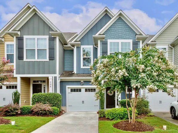 106 Hundred Oaks Ln, Holly Springs, NC 27540