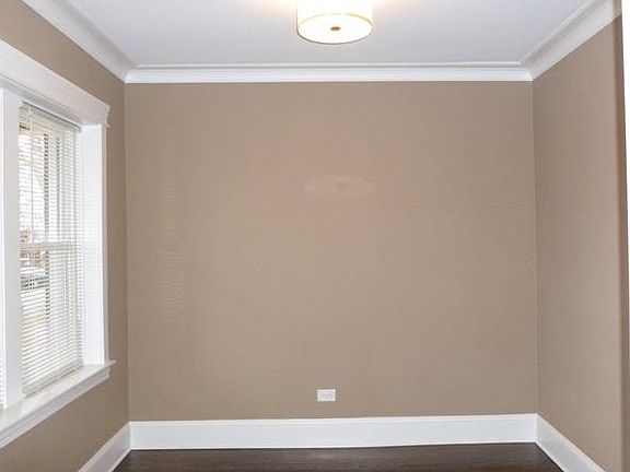 4th image of 2329 Gunderson Ave