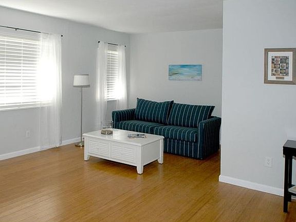 5th image of 4119 7th Ave N