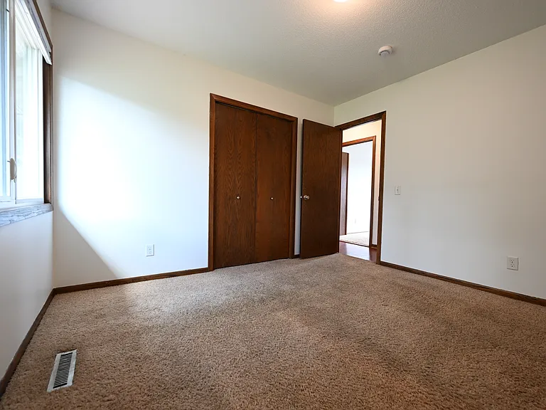 14429 Portland Ave — Photo 20