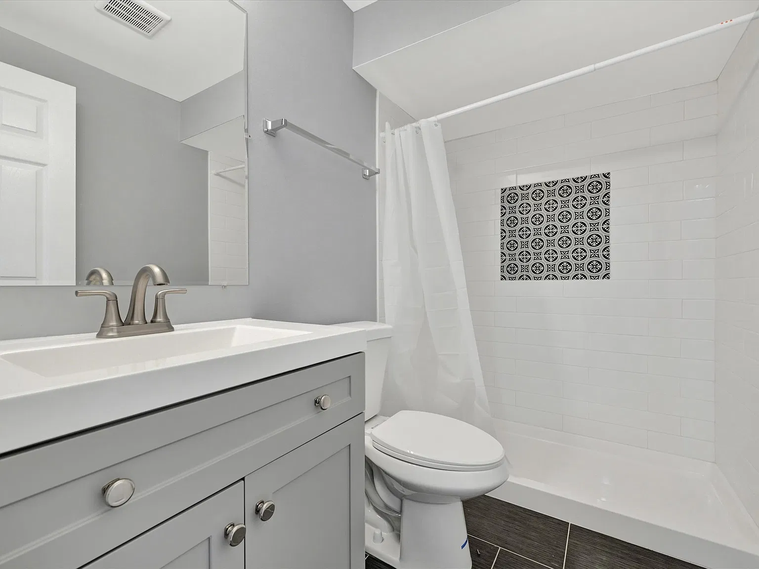 1802 McCulloh Street - 1 — Photo 2