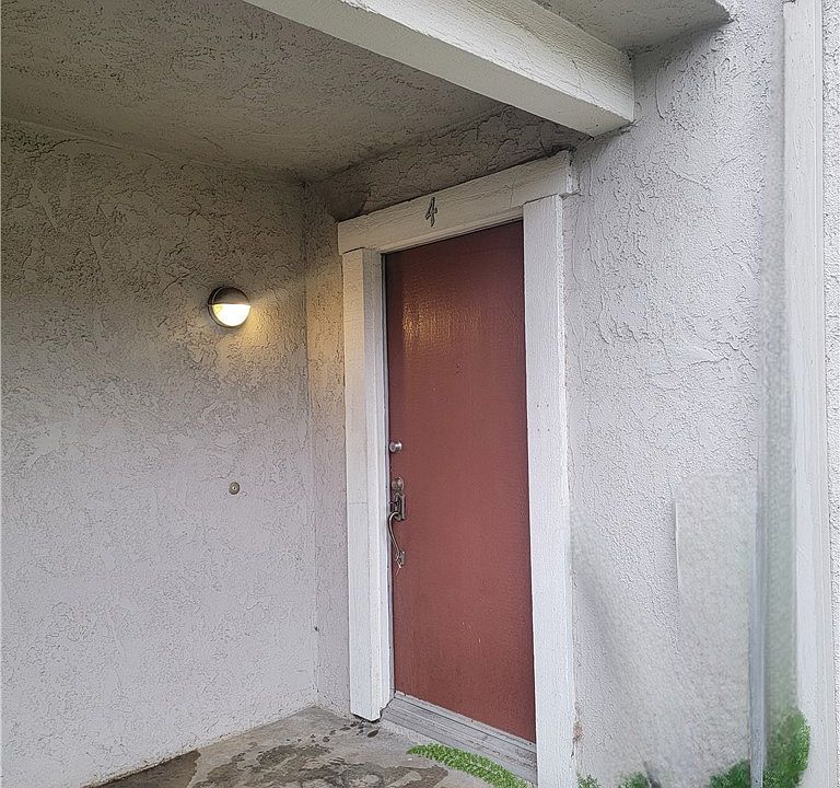 1st image of 176 Whitney Ave APT 4