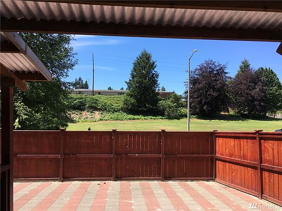4th image of 1212 S Cheyenne Ct