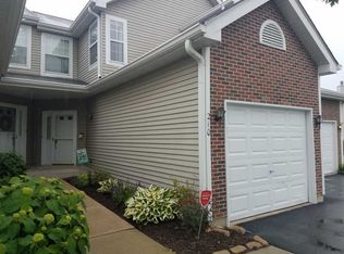 210 Partridge Ct, Algonquin, IL 60102