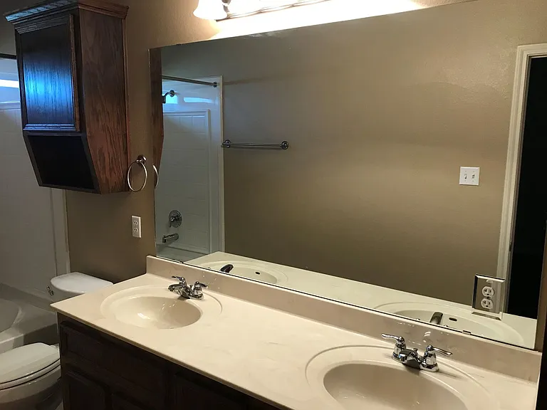 4705B Passion Flower Blvd — Photo 20