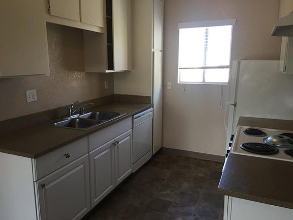 4th image of 4524 40th St APT 5