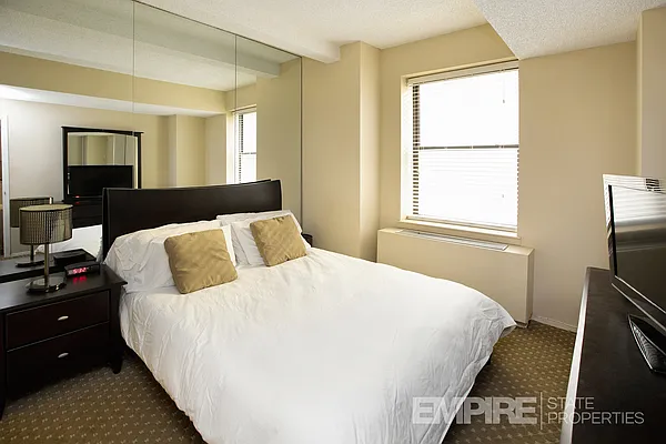 Sold by Empire State Properties | media 3