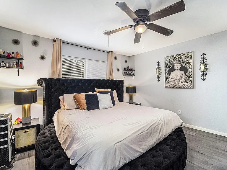 12215 Hillcroft St — Photo 13