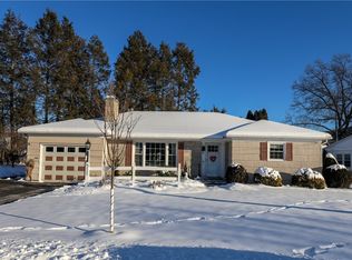 96 Greenridge Dr E, Elmira, NY 14905