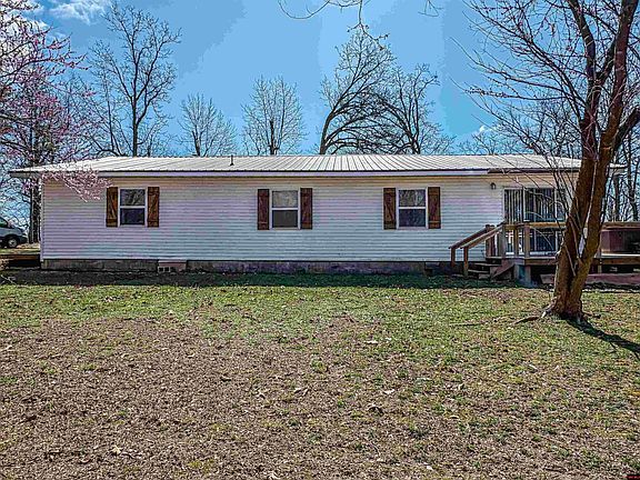4th image of 68 Bradley Cir