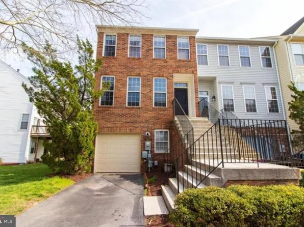 9136 Carriage House Ln Unit 26, Columbia, MD 21045