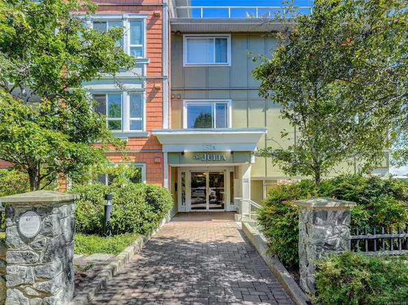 1514 Church Ave #306, Saanich, BC V8P 0A3