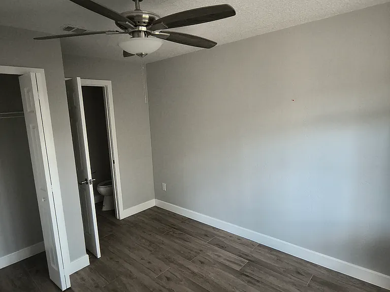 44 Lake Forest Pl — Photo 26