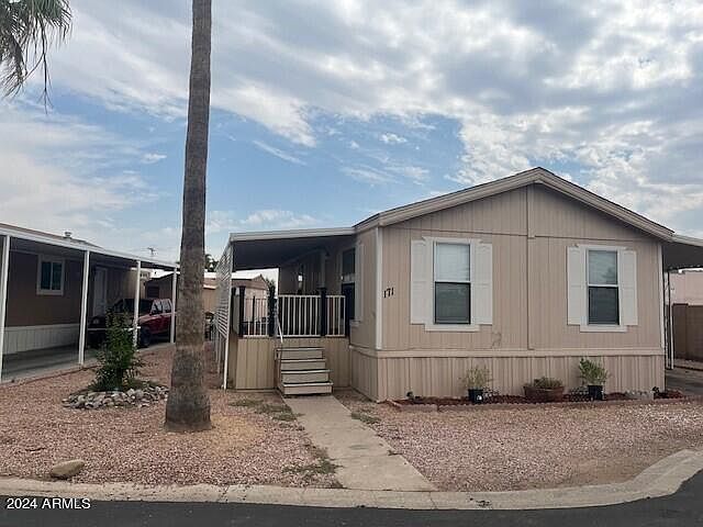 2nd image of 5747 W MISSOURI Avenue #171